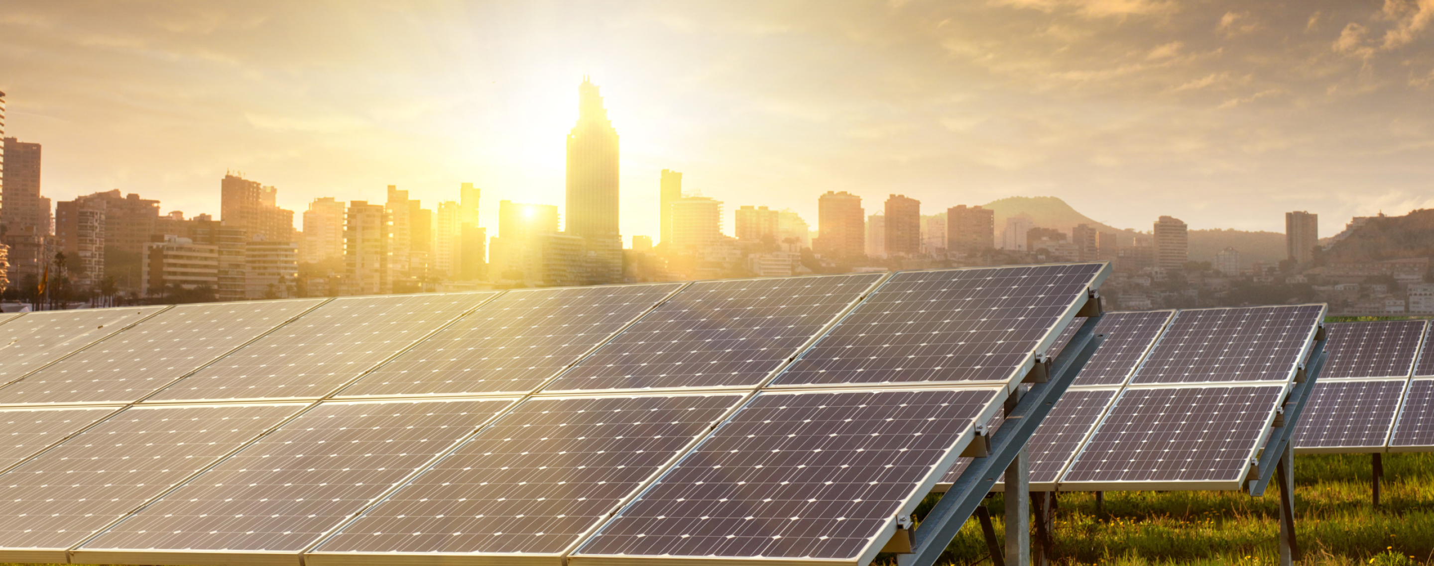 solar and battery system banner